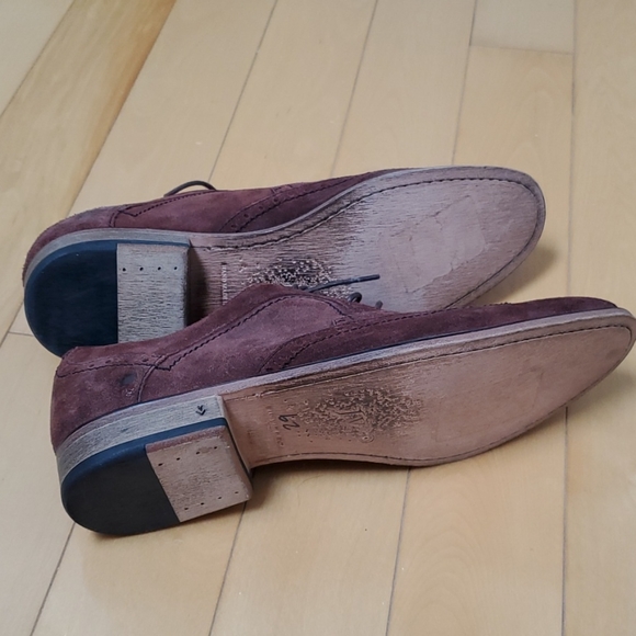 John Varvatos Handmade Suede Brouge Oxford Wingtip - Picture 7 of 7